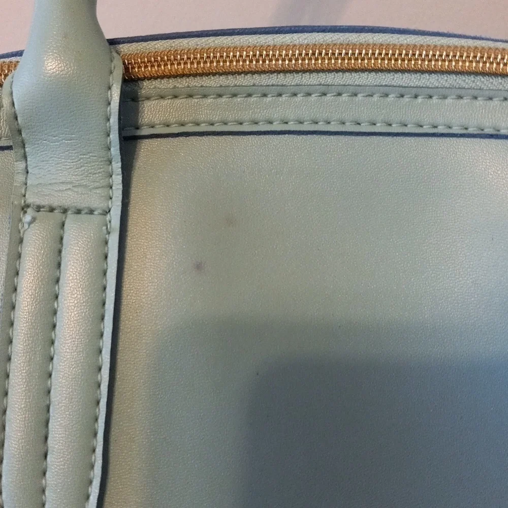Kenneth Cole Reaction Multi Pocket Turquoise Pocketbook, PVC